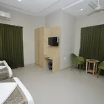 Grand Courtyard Business Hotel